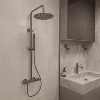 Душевая стойка City VSFS-4CT1GM, вороненая сталь