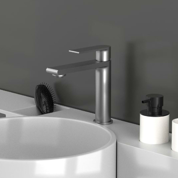 Смеситель для раковины Vogue VBF-1V1GM однорычажный, вороненая сталь Смеситель для раковины Vogue VBF-1V1GM однорычажный, вороненая сталь