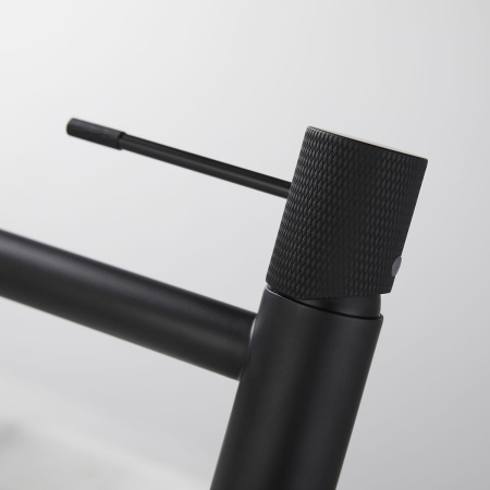 Смеситель для раковины Desire VBF-1D2MB однорычажный, черный