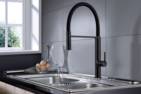 Смеситель для кухни Vincea VKF-114MB, черный