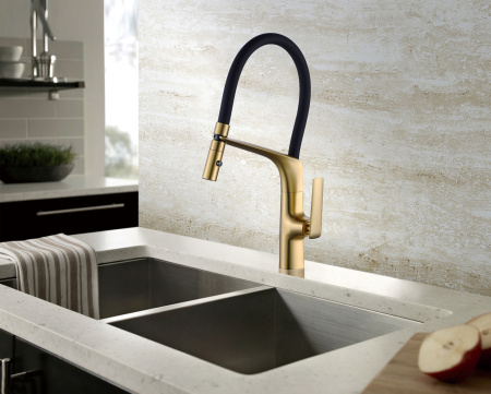 Смеситель для кухни Vincea VKF-115BG, брашированное золото