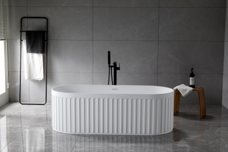Ванна Солид Серфейс (Solid Surface) Vincea VBT-4S09MW, 1700*750*550, белый матовый, щелевой перелив