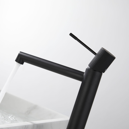 Смеситель для раковины Desire VBF-1D2MB однорычажный, черный